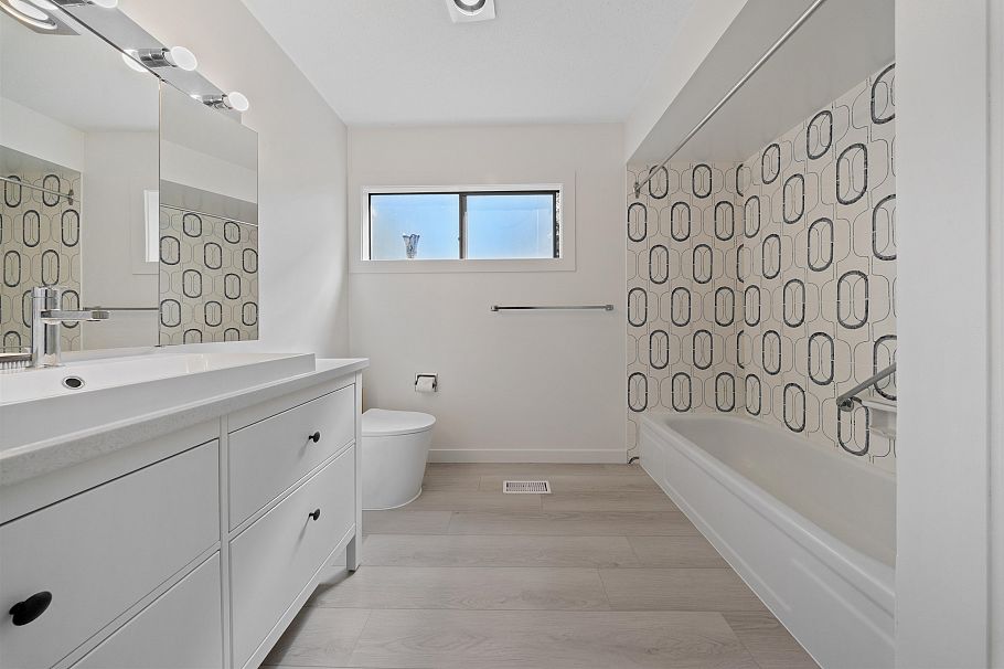 4271 Staulo Crescent Vancouver, BC - 15