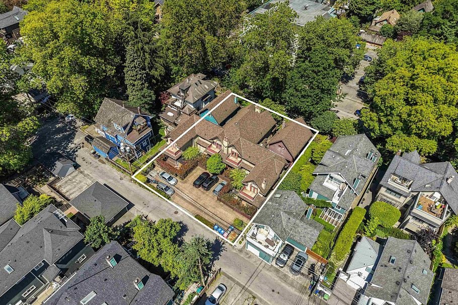 154-168 W 11th Avenue Vancouver, BC - 10