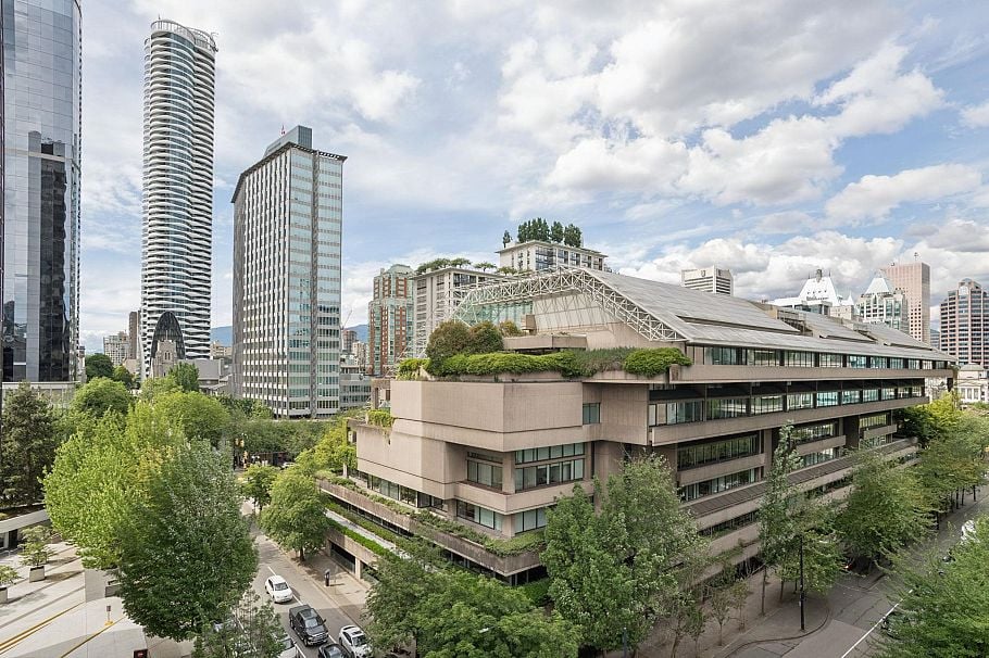 701 1010 Howe Street Vancouver, BC - 16