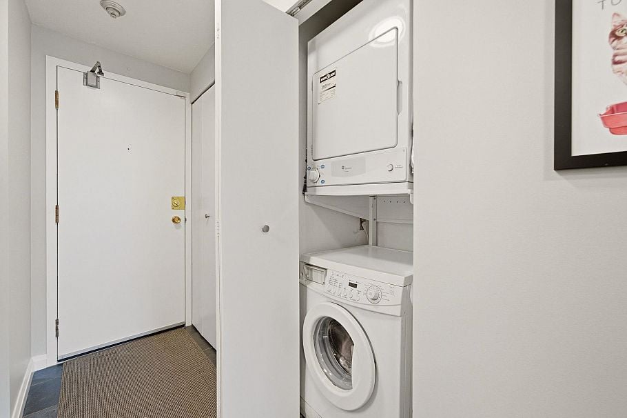 218 2222 Prince Edward Street Vancouver, BC - 12