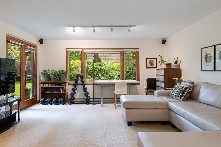 3552 W 49th Avenue Vancouver, BC - 19