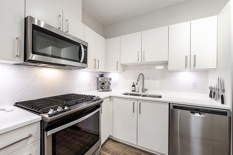 103 1468 St. Andrews Avenue North Vancouver, BC - 6