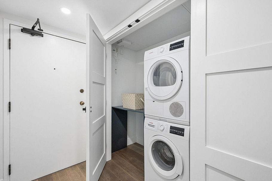 204 1860 Robson Street Vancouver, BC - 21