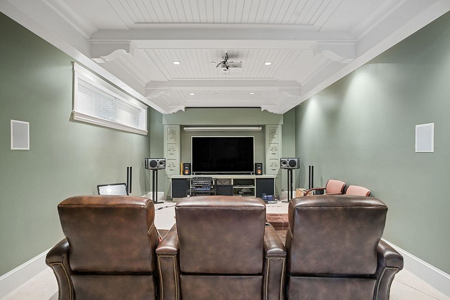 2155 W 37th Avenue Vancouver, BC - 27