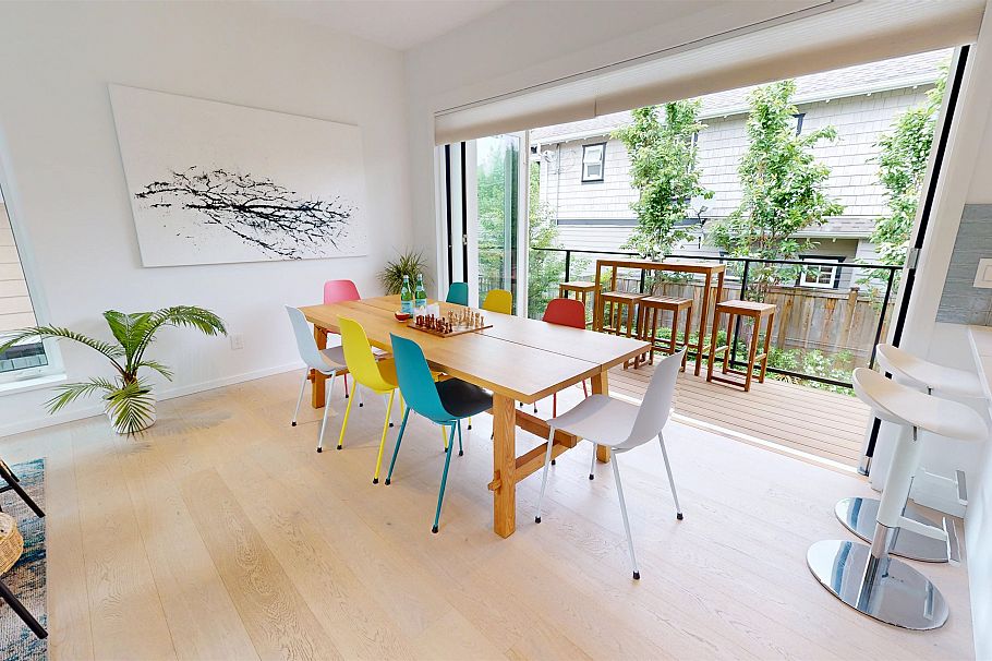 411 Aubrey Place Vancouver, BC - 3