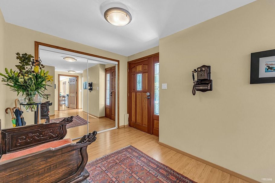 4323 Valencia Avenue North Vancouver, BC - 22