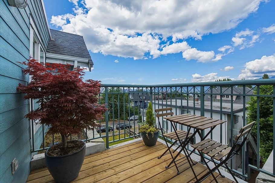 402 1617 Grant Street Vancouver, BC - 7