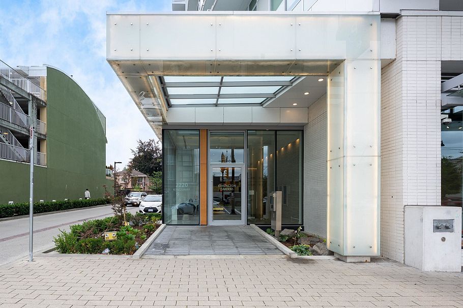 510 2220 Kingsway Vancouver, BC - 22