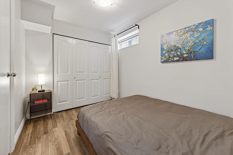 1528 E Pender Street Vancouver, BC - 30
