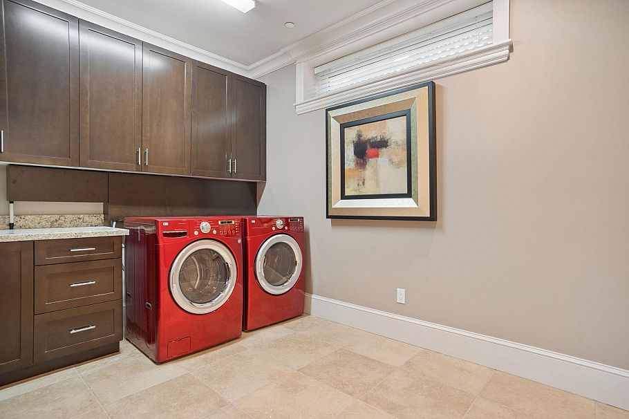2155 W 37th Avenue Vancouver, BC - 33