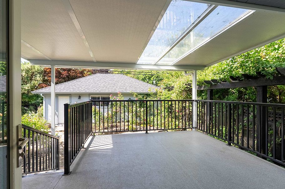 3985 W 14th Avenue Vancouver, BC - 27