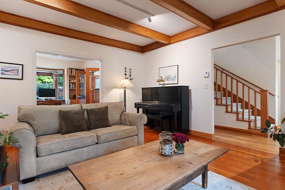 3552 W 49th Avenue Vancouver, BC - 24