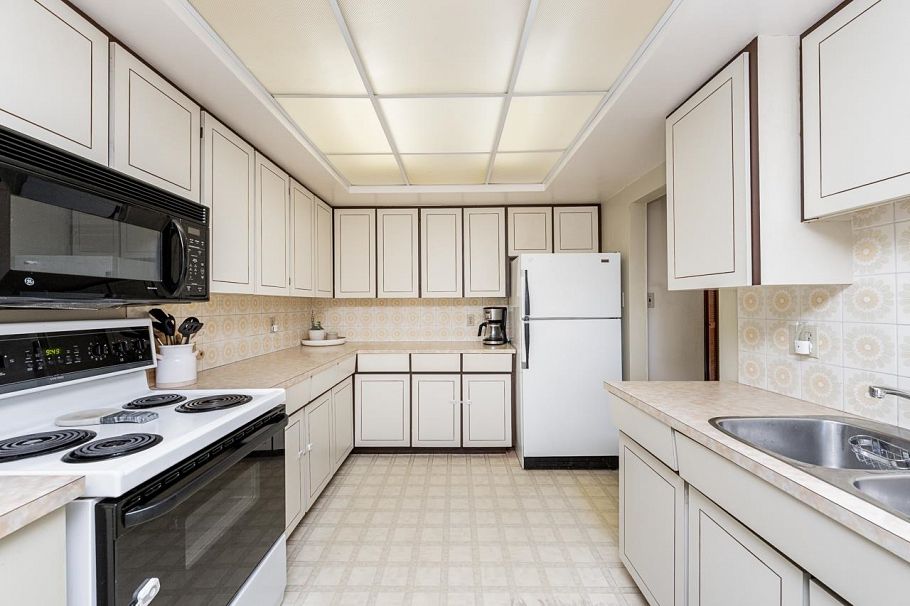 1453 Coleman Street North Vancouver, BC - 7