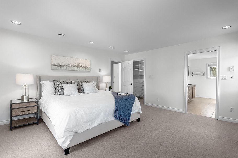 3985 W 14th Avenue Vancouver, BC - 14