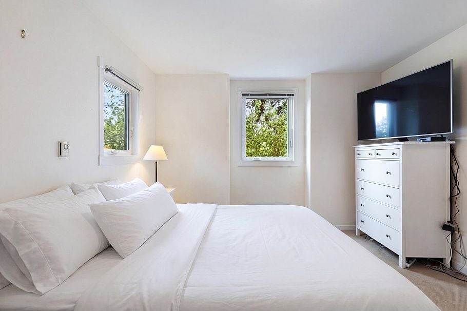 3552 W 49th Avenue Vancouver, BC - 28