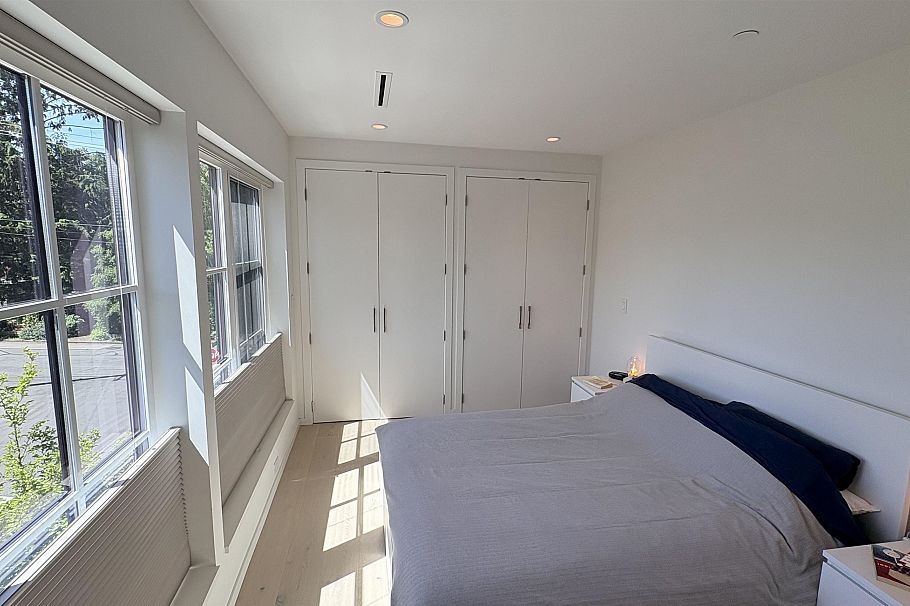 411 Aubrey Place Vancouver, BC - 18