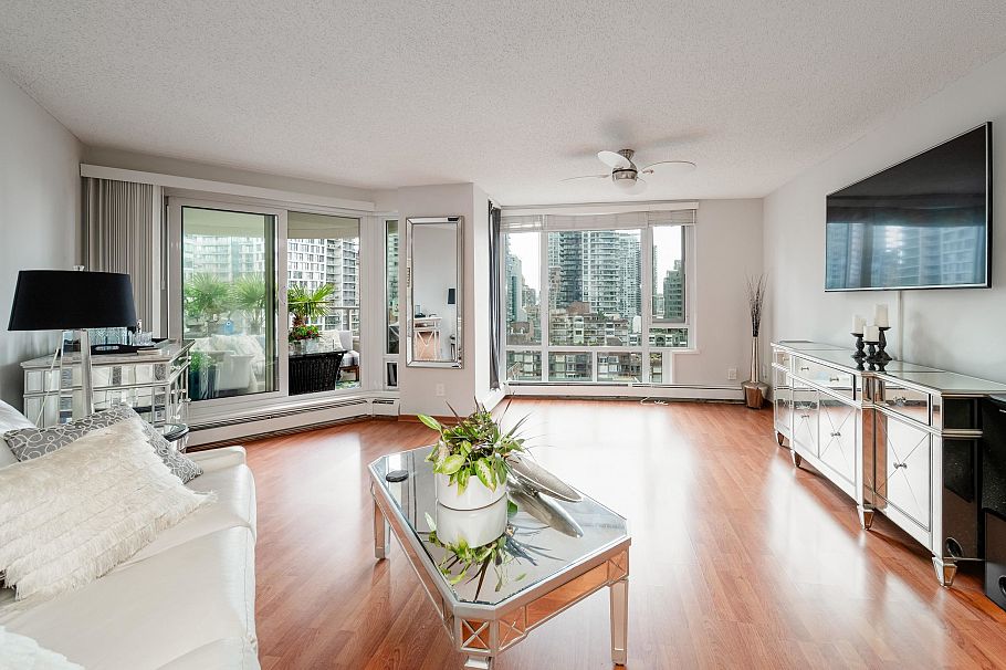 1505 1020 Harwood Street Vancouver, BC - 6