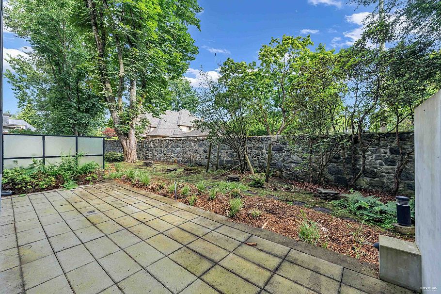 105 1515 Atlas Lane Vancouver, BC - 28