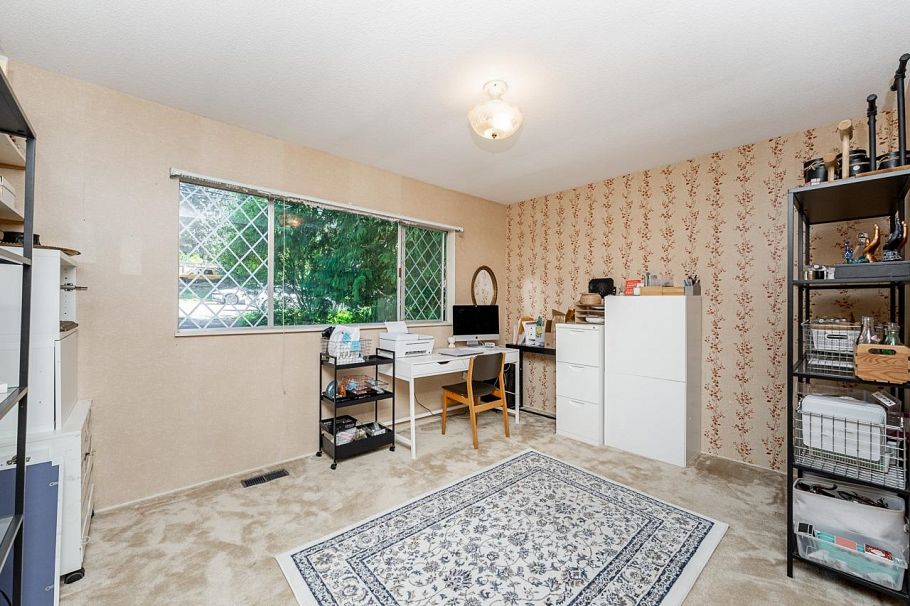 1453 Coleman Street North Vancouver, BC - 14