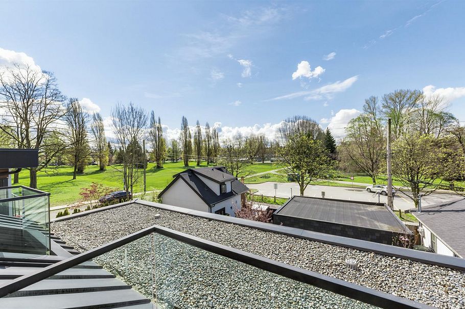 2180 E 13th Avenue Vancouver, BC - 24