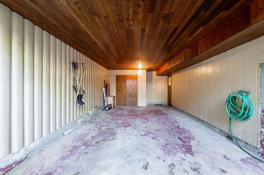 1453 Coleman Street North Vancouver, BC - 19