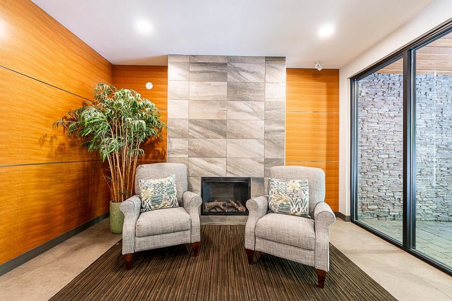 103 1468 St. Andrews Avenue North Vancouver, BC - 25