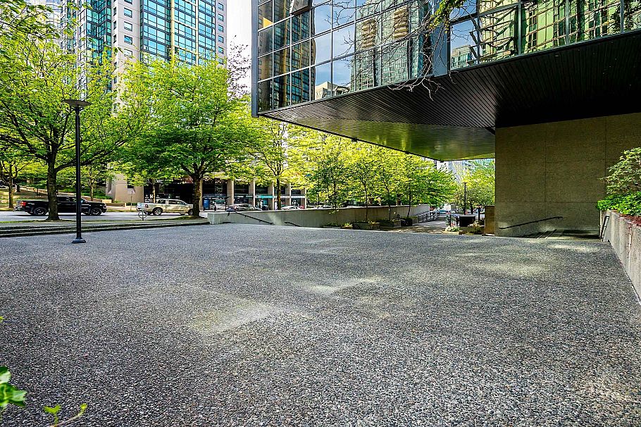 1312 1333 W Georgia Street Vancouver, BC - 29