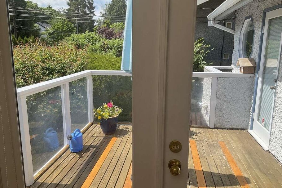 3974 W 18th Avenue Vancouver, BC - 23