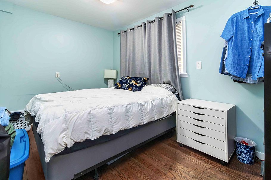 759 Morgan Road North Vancouver, BC - 23