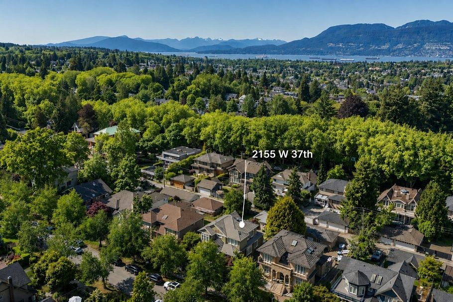 2155 W 37th Avenue Vancouver, BC - 39
