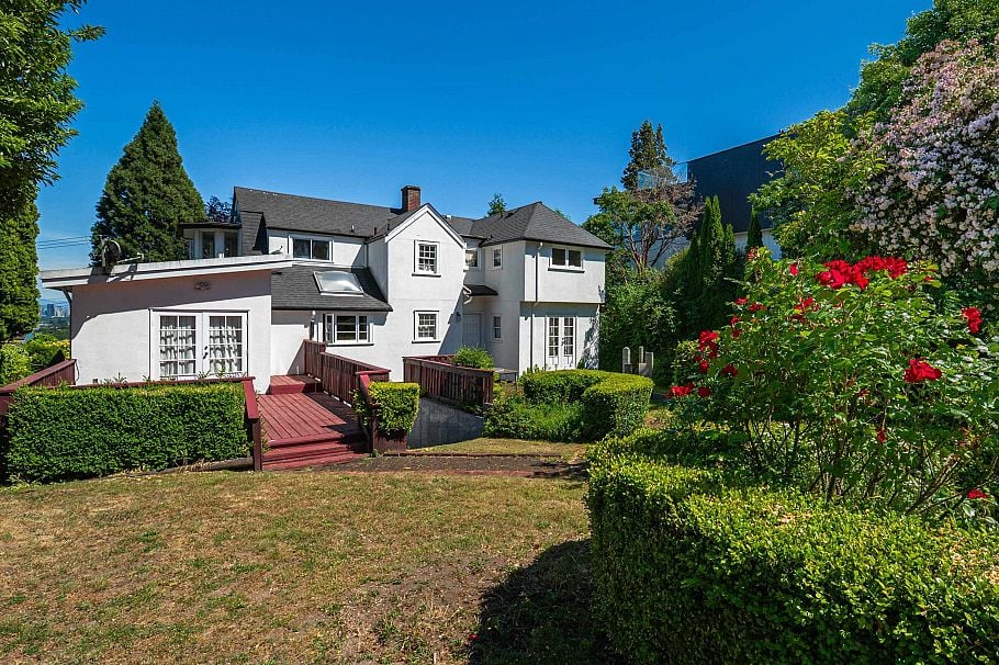 1937 Tolmie Street Vancouver, BC - 14
