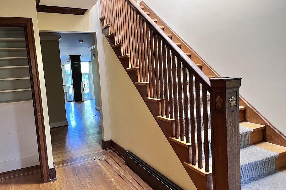 4755 W 4th Avenue Vancouver, BC - 23