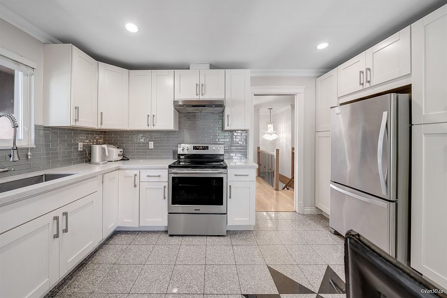 7531 Oak Street Vancouver, BC - 6