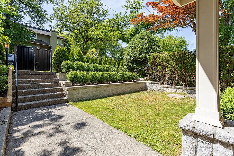4420 Collingwood Street Vancouver, BC - 3