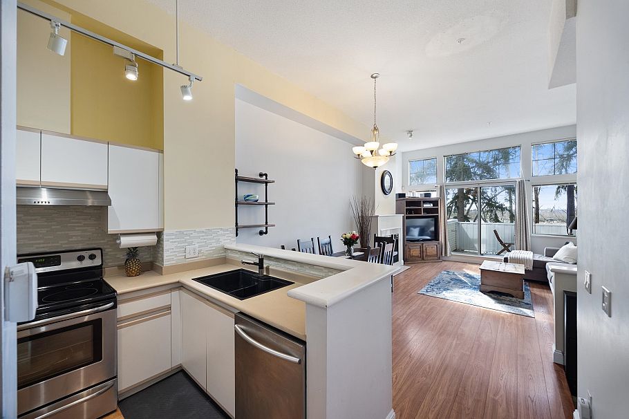 5 3586 Rainier Place Vancouver, BC - 7