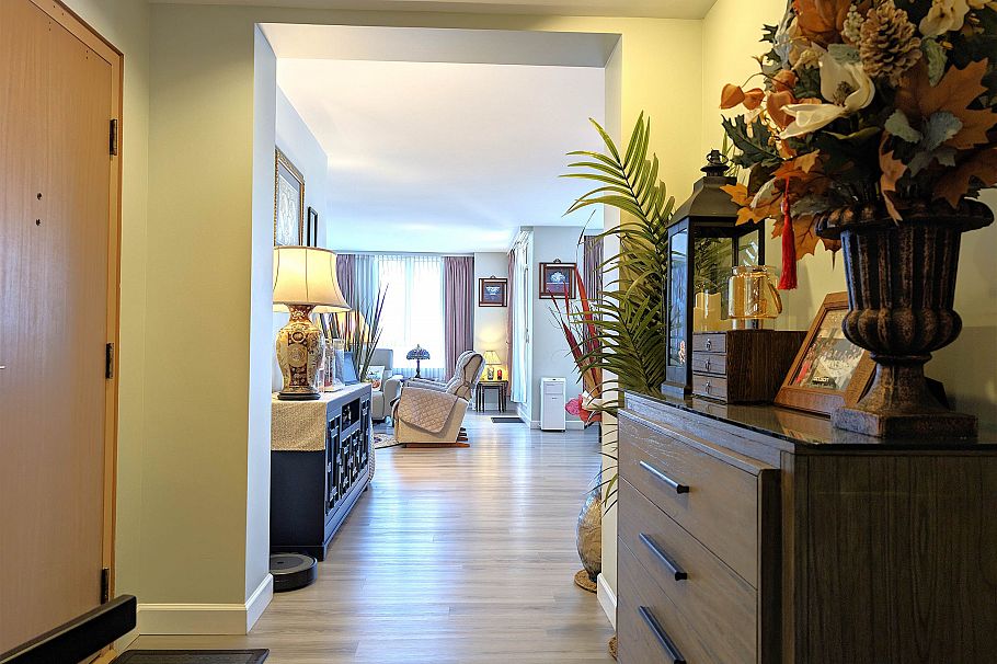 801 5850 Balsam Street Vancouver, BC - 4