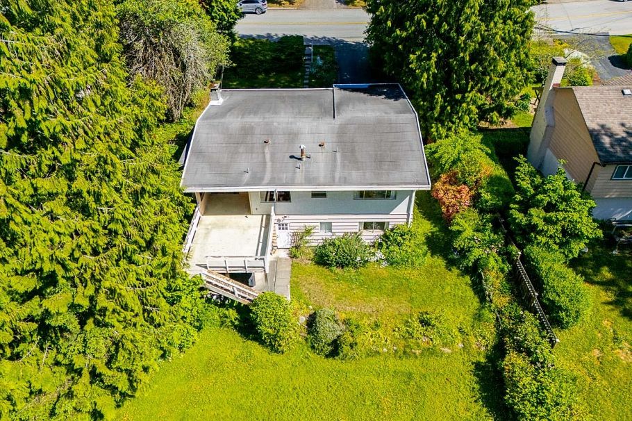 1453 Coleman Street North Vancouver, BC - 31
