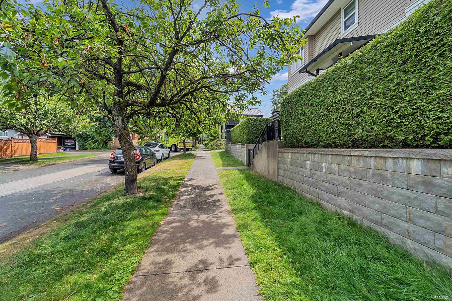 3249 Sophia Street Vancouver, BC - 35