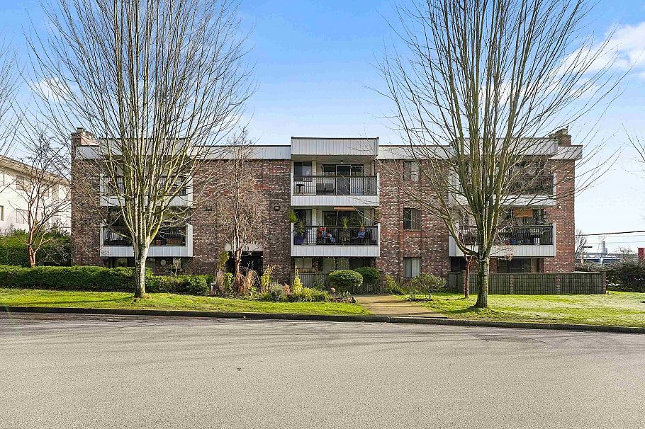 202 8770 Laurel Street Vancouver, BC - 19