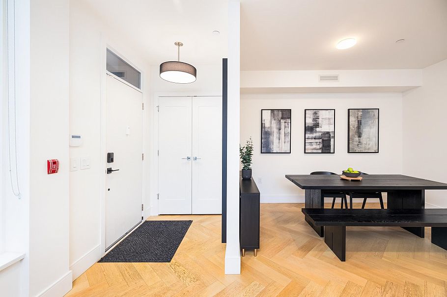 601 W 31st Avenue Vancouver, BC - 6