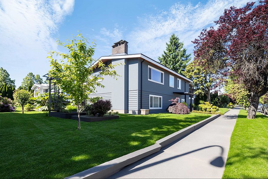 3696 E 26th Avenue Vancouver, BC - 3