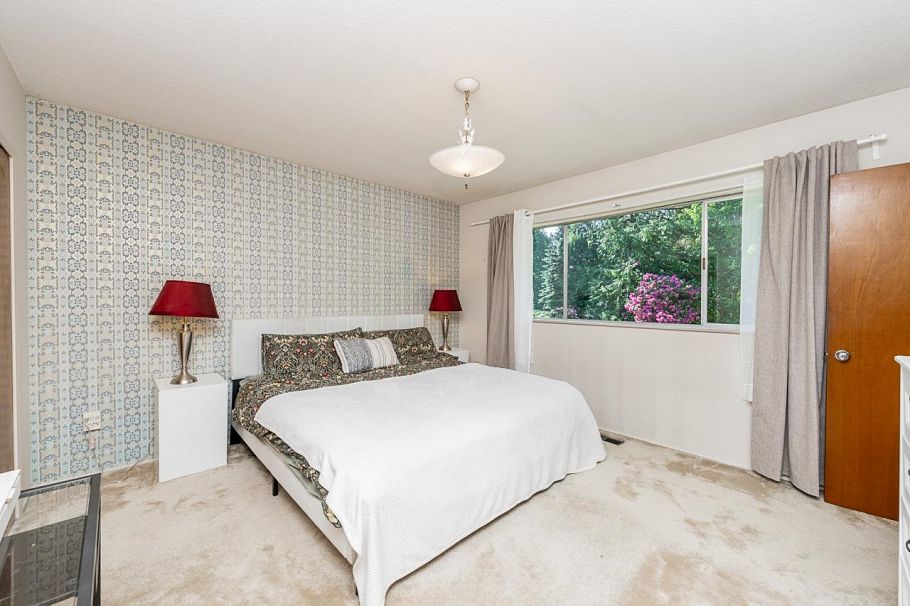 1453 Coleman Street North Vancouver, BC - 11