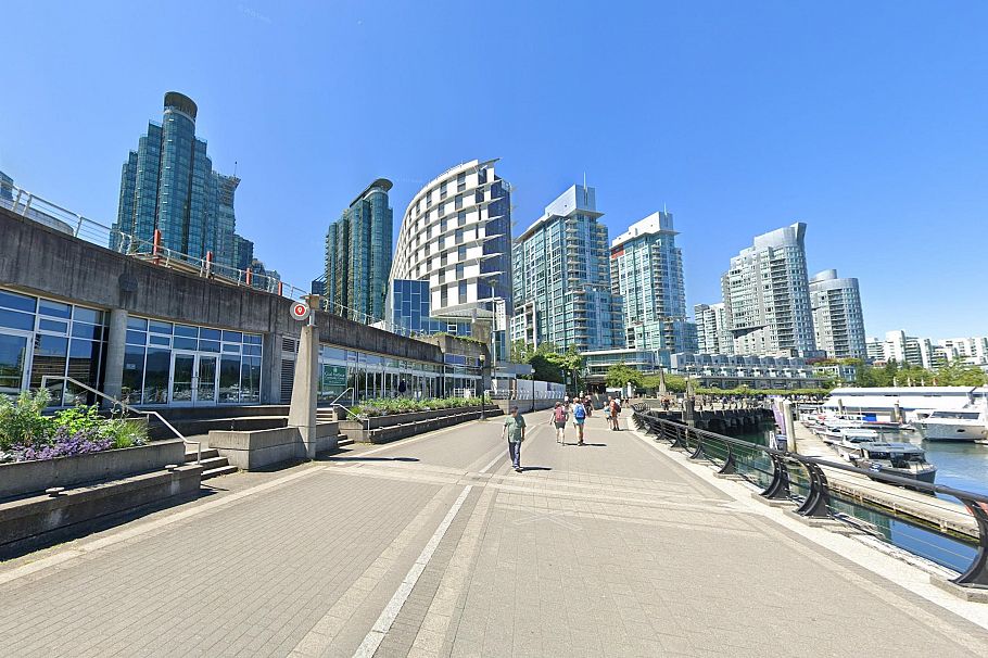 1312 1333 W Georgia Street Vancouver, BC - 32
