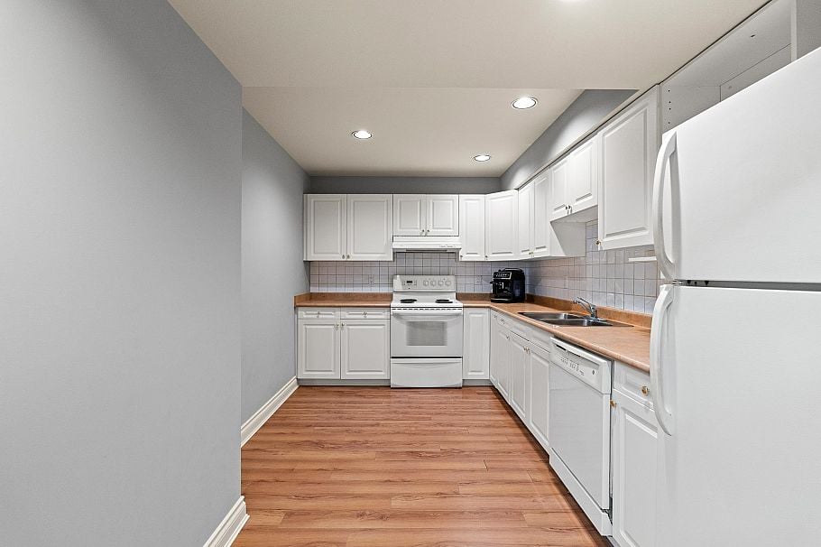 4149 Coventry Way North Vancouver, BC - 14