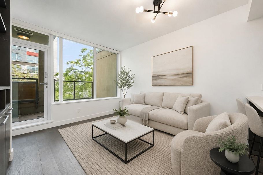 207 288 W 1st Avenue Vancouver, BC - 1