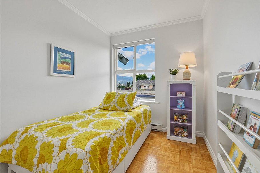 402 1617 Grant Street Vancouver, BC - 22