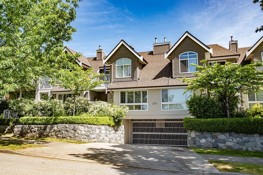 1 270 E Keith Road North Vancouver, BC - 37