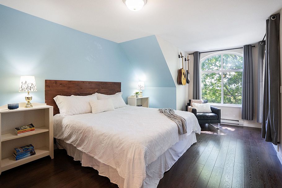 1 270 E Keith Road North Vancouver, BC - 20