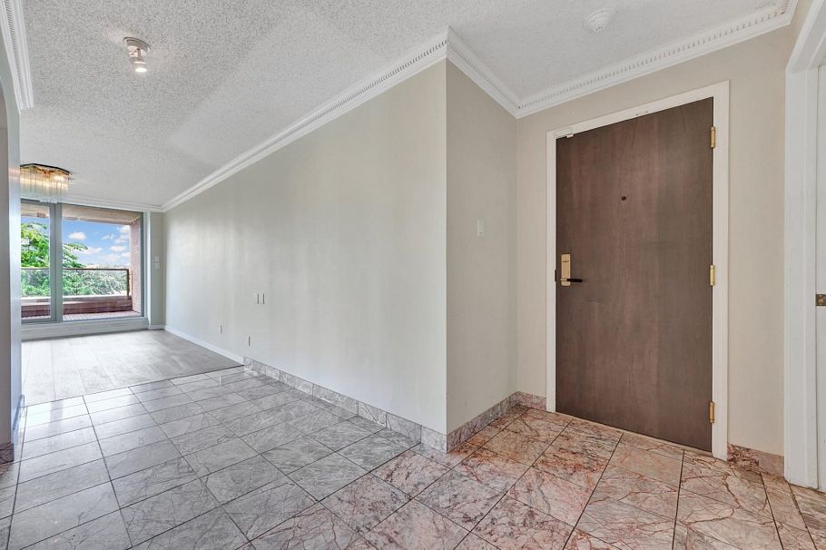 203 1675 Hornby Street Vancouver, BC - 4