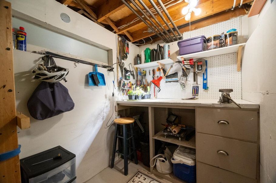 4689 Hoskins Road North Vancouver, BC - 34
